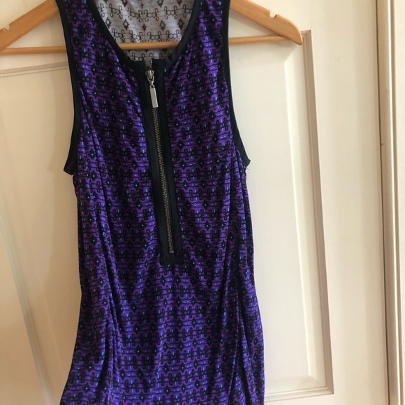 Funky sleeveless jersey by Nannette Lenore. - Picture 8 of 8